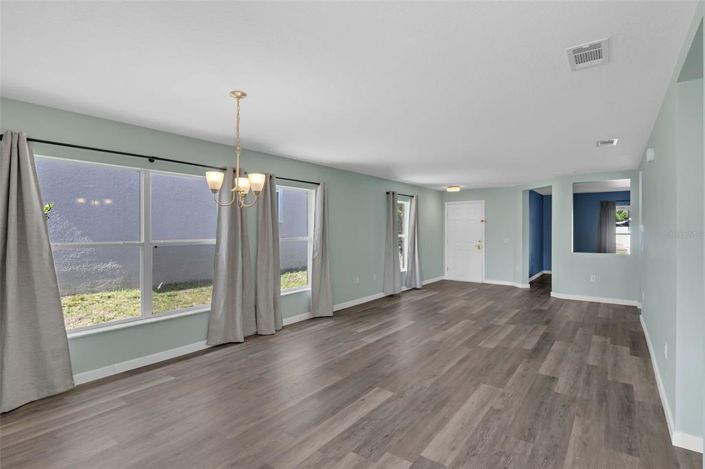 Image No.4-Propriété de 3 chambres à vendre à Davenport