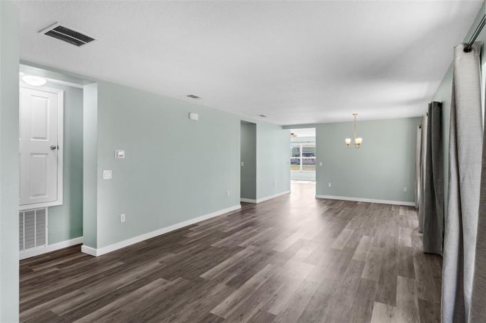 Image No.8-Propriété de 3 chambres à vendre à Davenport