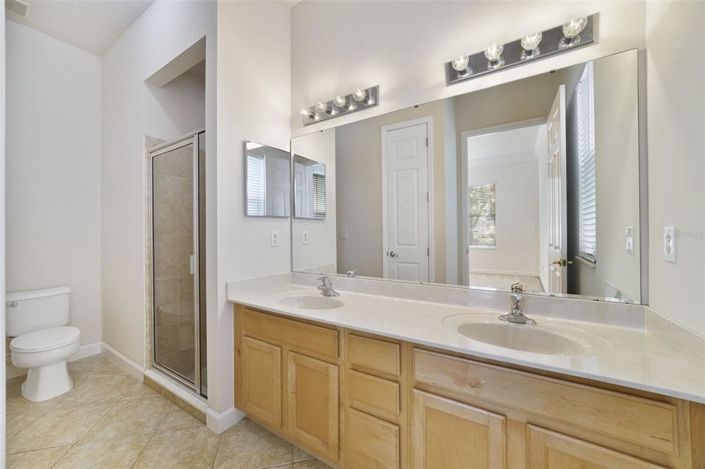 Image No.14-Propriété de 4 chambres à vendre à Reunion