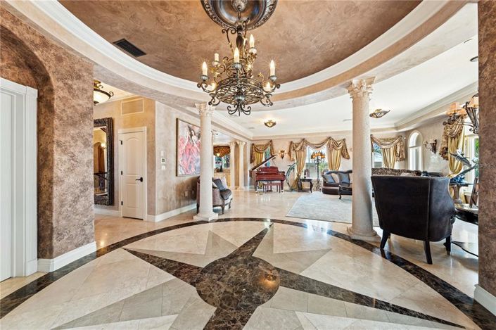 Image No.9-Propriété de 5 chambres à vendre à Sarasota