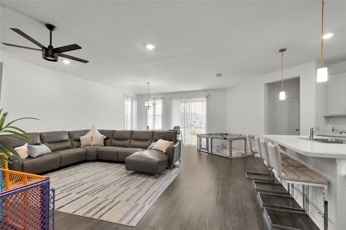 Image No.9-Propriété de 4 chambres à vendre à Davenport