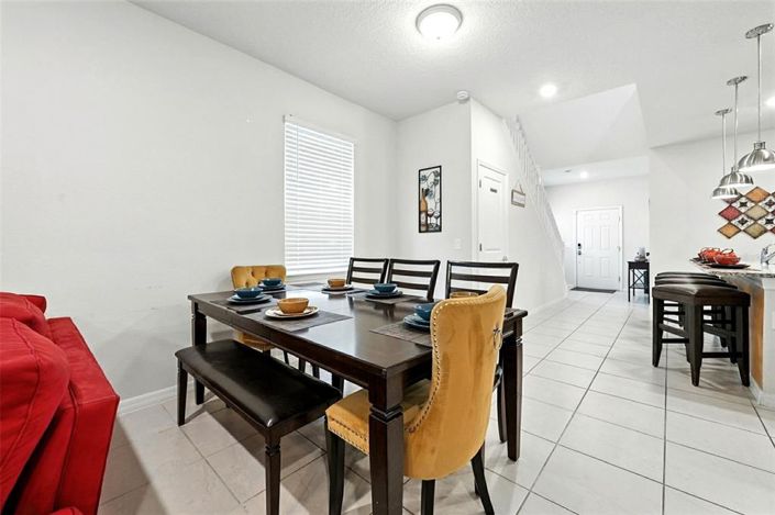 Image No.30-7 Bed Property for sale