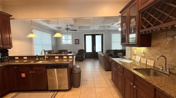 Image No.11-Propriété de 4 chambres à vendre à Reunion