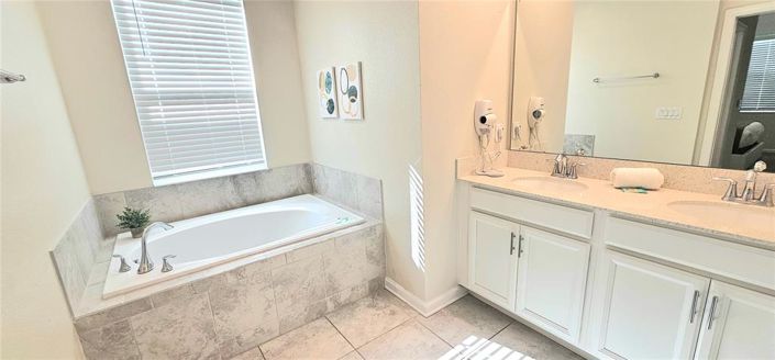 Image No.11-Propriété de 2 chambres à vendre à Davenport