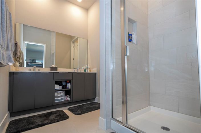 Image No.42-Propriété de 5 chambres à vendre à Reunion