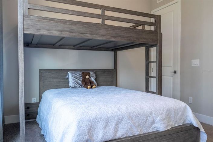 Image No.56-Propriété de 5 chambres à vendre à Reunion