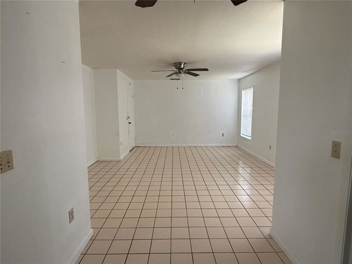 Image No.7-Propriété de 5 chambres à vendre à Kissimmee