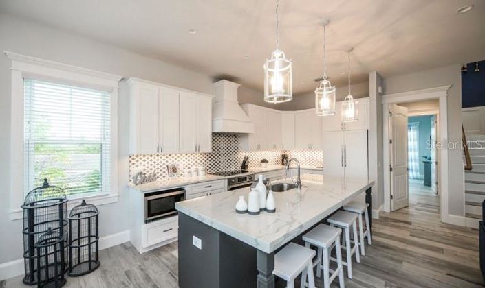 Image No.3-Propriété de 4 chambres à vendre à Holmes Beach