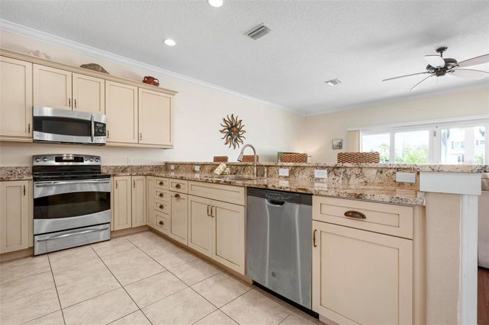 Image No.8-Propriété de 3 chambres à vendre à Holmes Beach