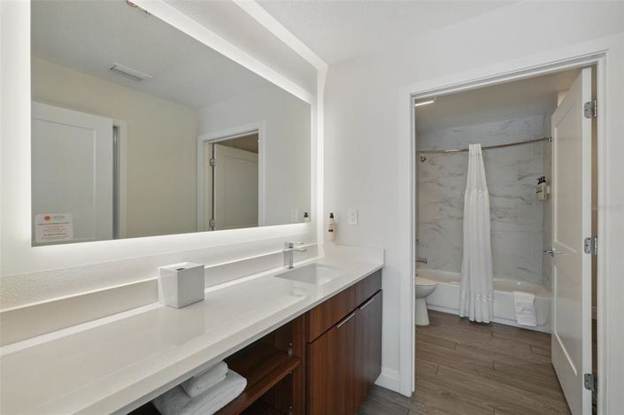 Image No.19-Propriété de 2 chambres à vendre à Winter Garden