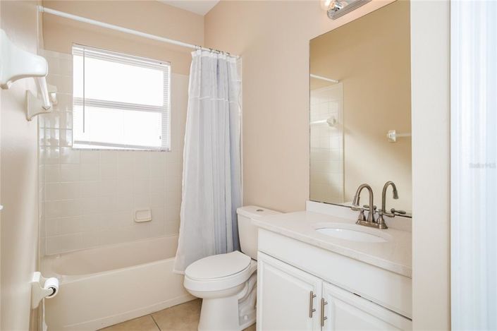 Image No.13-3 Bed Property for sale