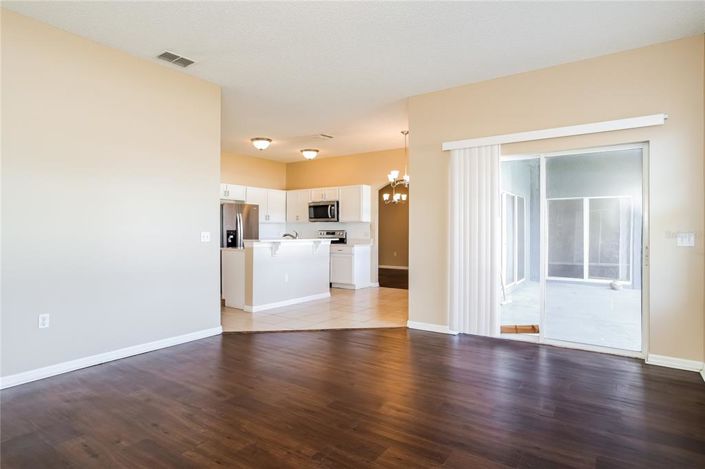 Image No.3-3 Bed Property for sale