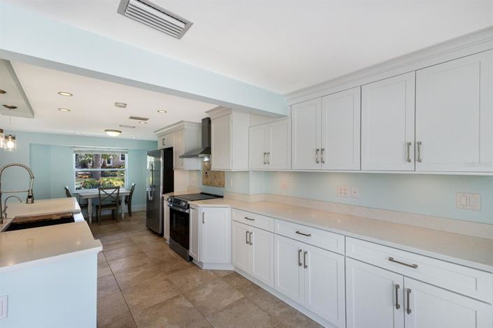 Image No.9-Propriété de 3 chambres à vendre à Holmes Beach