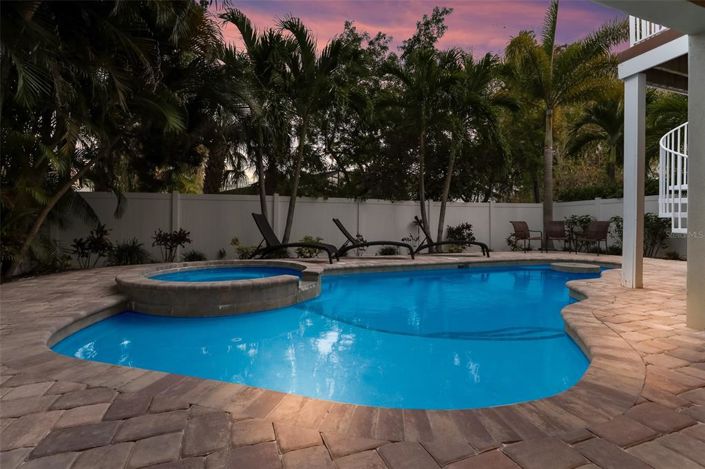 Image No.4-Propriété de 5 chambres à vendre à Anna Maria