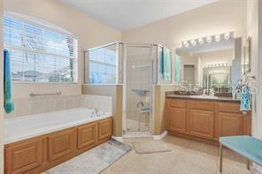 Image No.14-Propriété de 4 chambres à vendre à Clermont