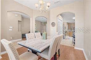 Image No.4-Propriété de 4 chambres à vendre à Clermont