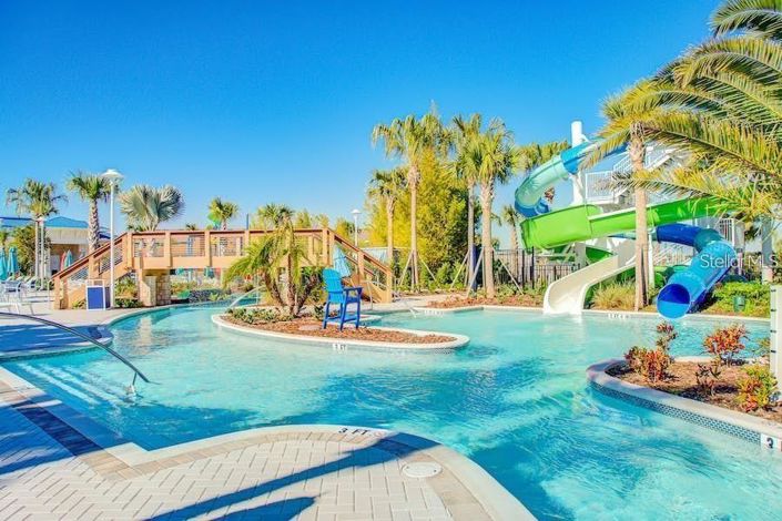 Image No.19-5 Bed Townhouse for sale