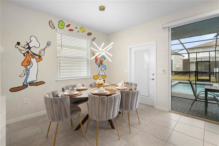 Image No.11-5 Bed Townhouse for sale