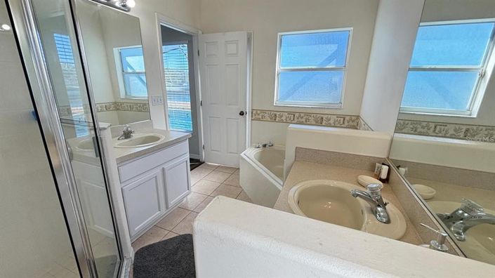 Image No.5-Propriété de 3 chambres à vendre à Clermont