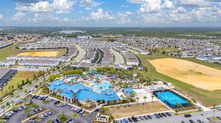 Image No.57-5 Bed Townhouse for sale