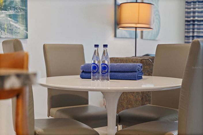 Image No.14-2 Bed Property for sale