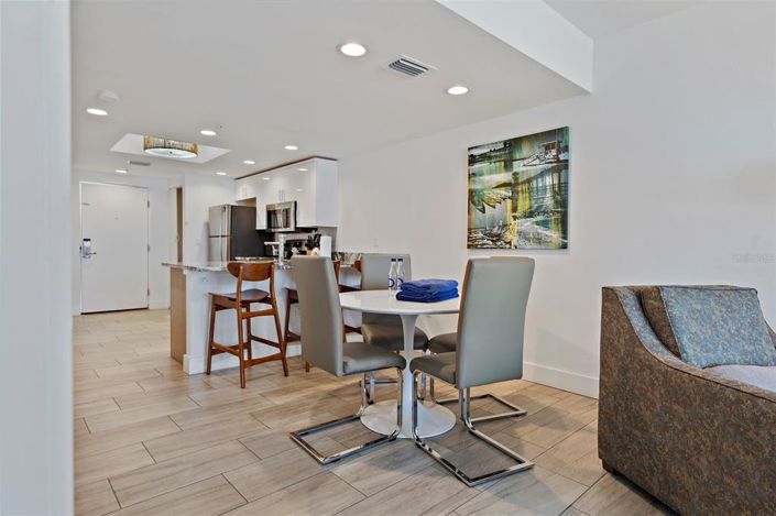 Image No.15-2 Bed Property for sale