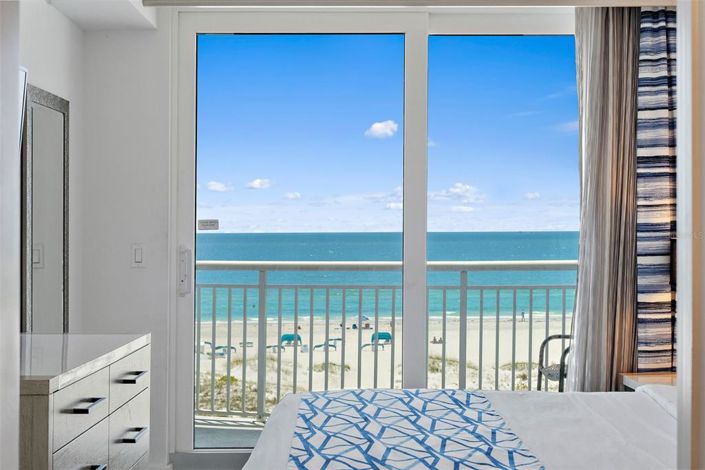 Image No.35-2 Bed Property for sale