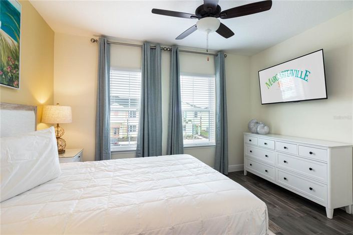 Image No.15-3 Bed Townhouse for sale