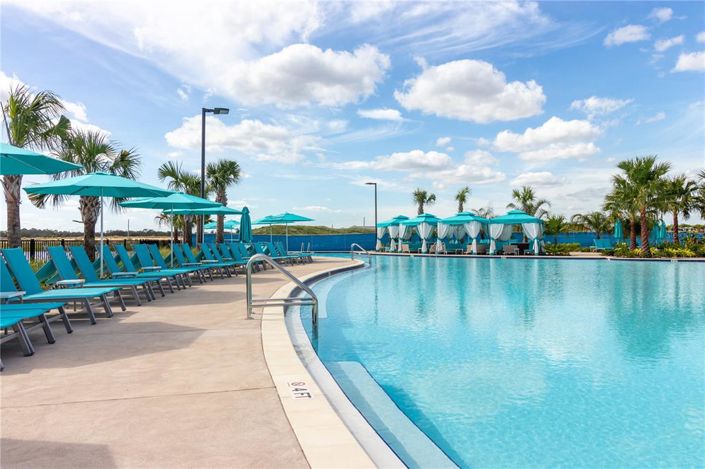 Image No.31-3 Bed Townhouse for sale