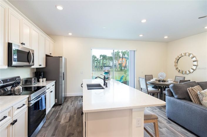 Image No.5-3 Bed Townhouse for sale