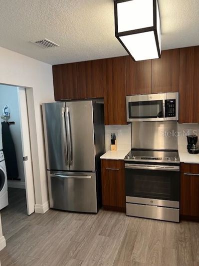 Image No.5-Propriété de 2 chambres à vendre à Winter Garden