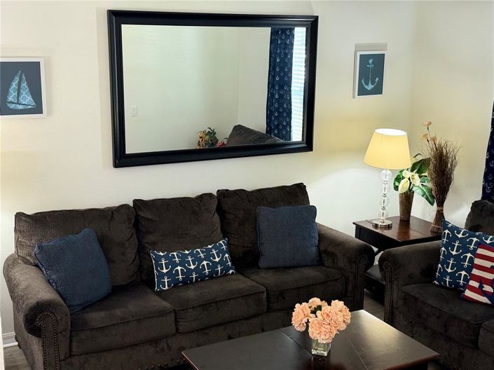 Image No.2-Propriété de 6 chambres à vendre à Kissimmee