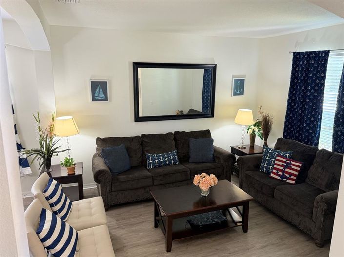 Image No.3-Propriété de 6 chambres à vendre à Kissimmee