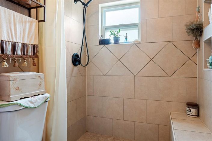 Image No.18-Propriété de 4 chambres à vendre à Kissimmee