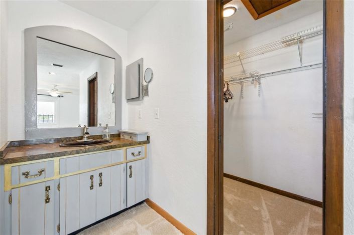 Image No.34-Propriété de 4 chambres à vendre à Treasure Island