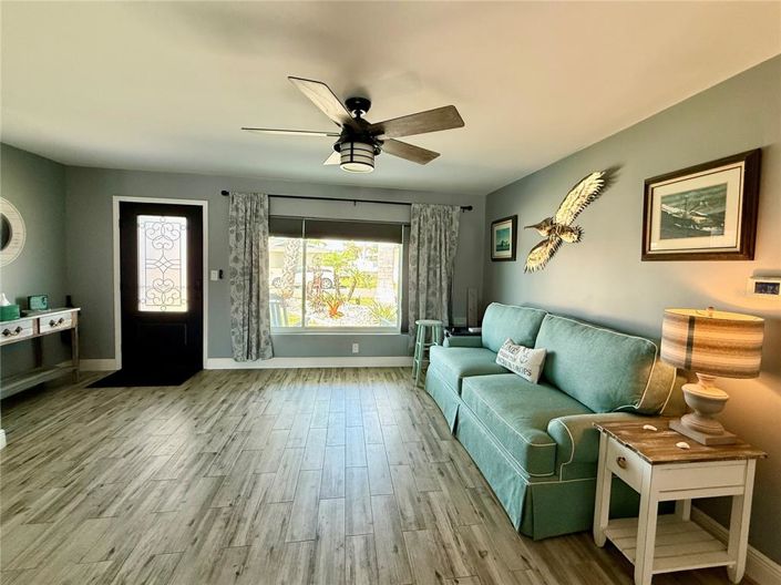 Image No.11-Propriété de 3 chambres à vendre à Treasure Island