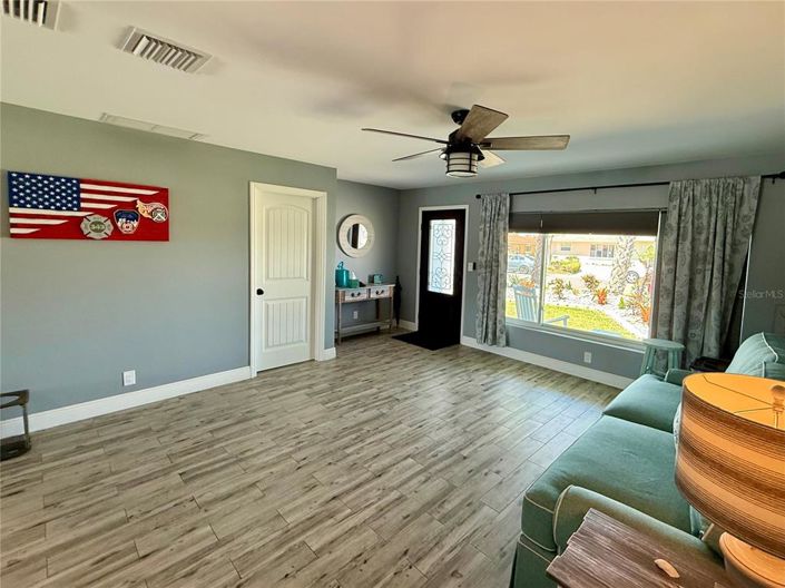 Image No.12-Propriété de 3 chambres à vendre à Treasure Island