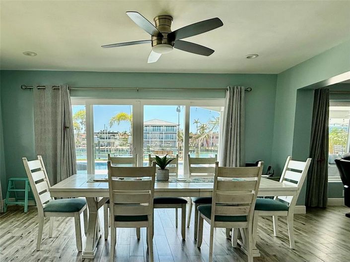 Image No.16-Propriété de 3 chambres à vendre à Treasure Island