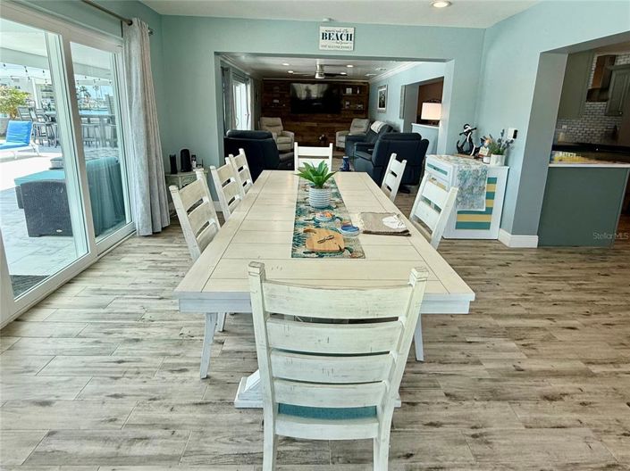 Image No.20-Propriété de 3 chambres à vendre à Treasure Island