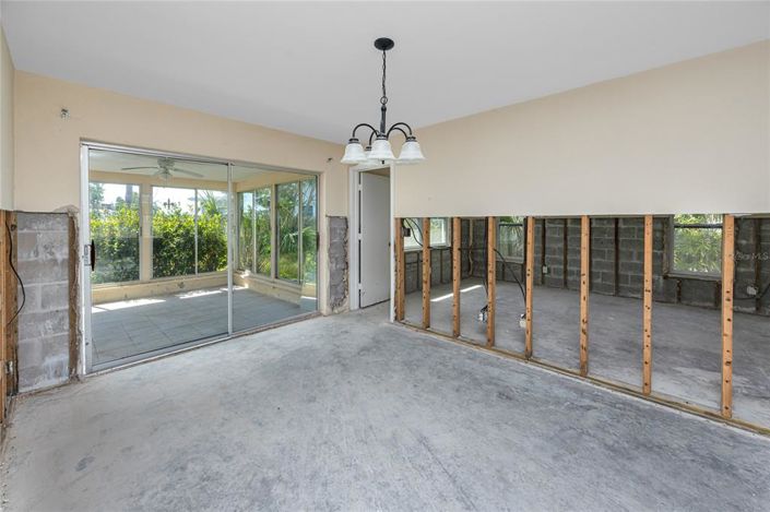 Image No.14-Propriété de 2 chambres à vendre à Treasure Island