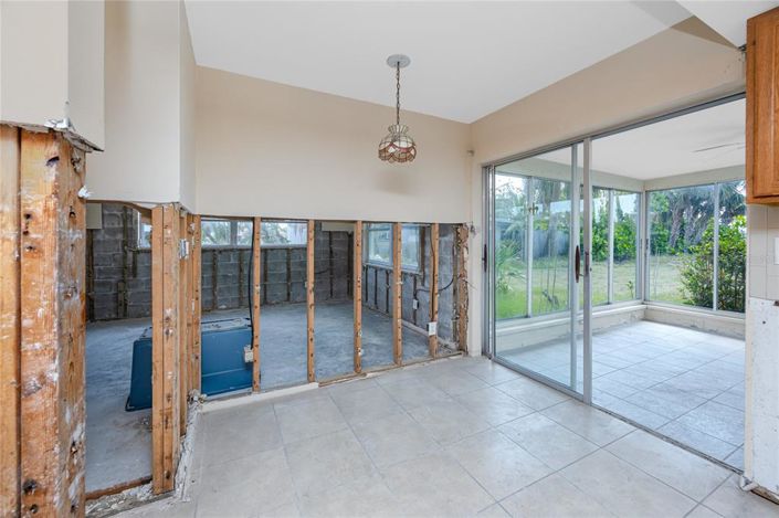 Image No.20-Propriété de 2 chambres à vendre à Treasure Island