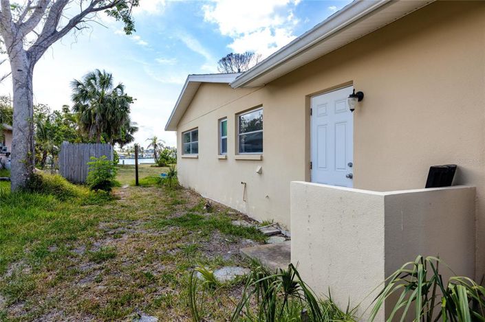 Image No.47-Propriété de 2 chambres à vendre à Treasure Island