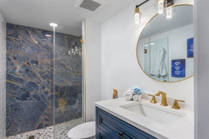 Image No.19-Propriété de 2 chambres à vendre à Sarasota