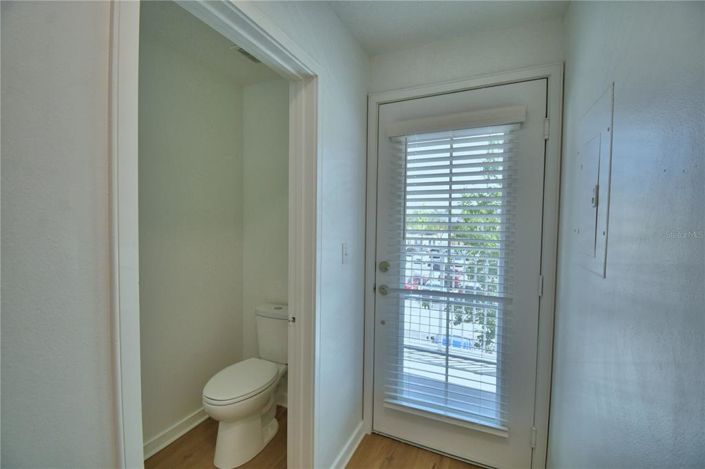 Image No.2-Propriété de 2 chambres à vendre à Kissimmee