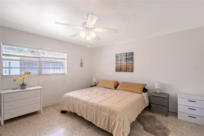 Image No.19-Propriété de 2 chambres à vendre à Sarasota