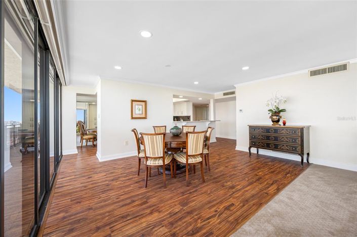 Image No.17-2 Bed Property for sale