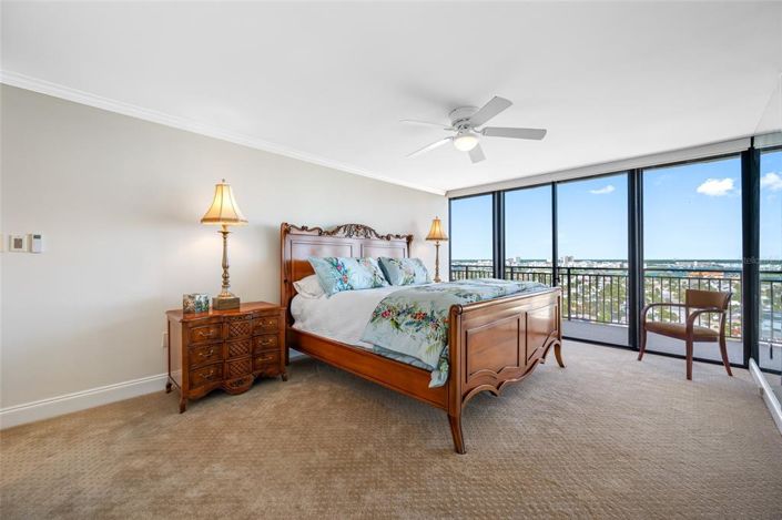 Image No.31-2 Bed Property for sale