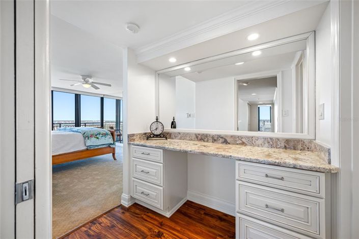 Image No.34-2 Bed Property for sale