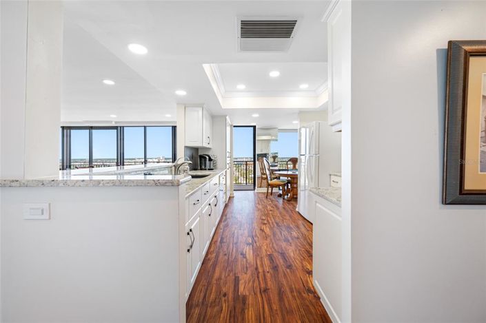 Image No.4-2 Bed Property for sale