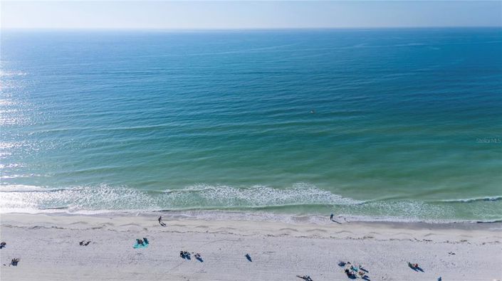 Image No.39-1 Bed Property for sale